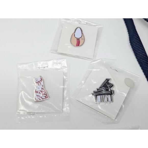 Nordstrom Galleria Tyler CA Shop Hop Lanyard Pins Gone Shopping Piano Purse Bus - Picture 2 of 7